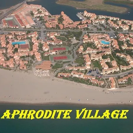 Aphrodite Naturiste 公寓 *