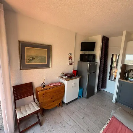 Appartement Aphrodite Naturiste *
